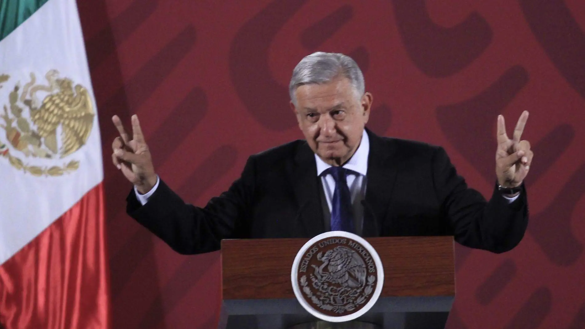 amlo amor y paz cuartoscuro